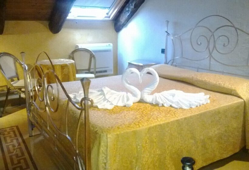 Номер Стандарт Трехместный, Residenza Il Duomo