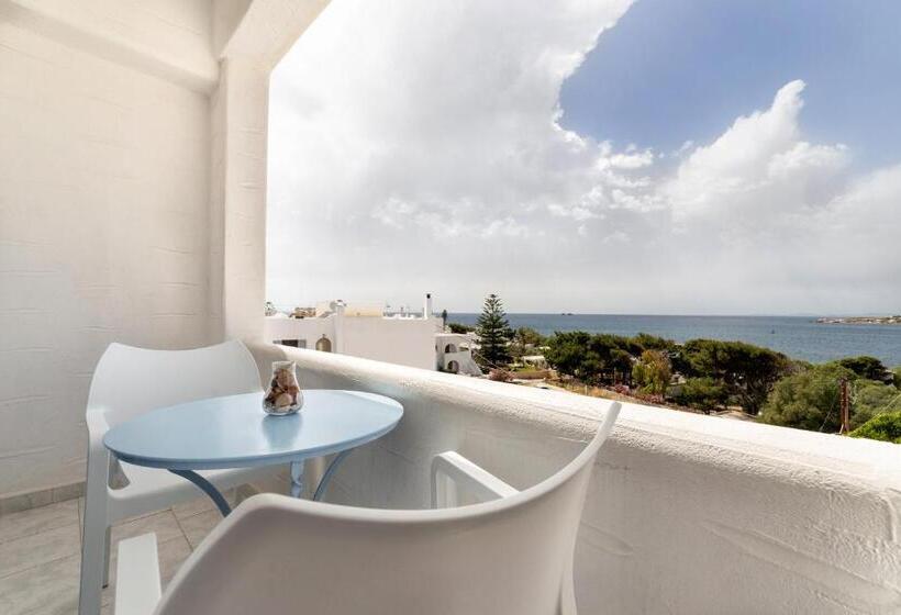 带海景的高档工作室, Stratos Apartments & Studios