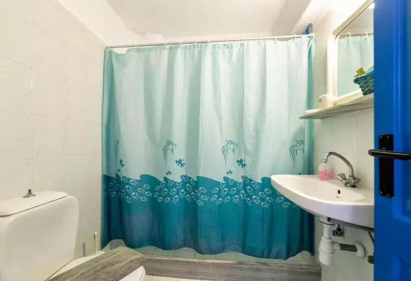 Economy Quadruple Room, Stratos Apartments & Studios