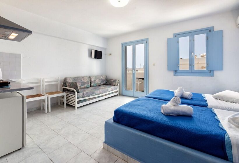 四人标准间, Stratos Apartments & Studios