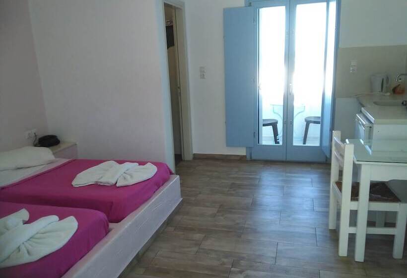 带海景的高档工作室, Stratos Apartments & Studios