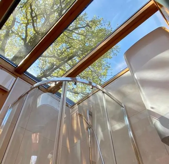 テラス付きスタンダードルーム, La Réserve De L Aube   Hébergements Insolites Luxe Et Design