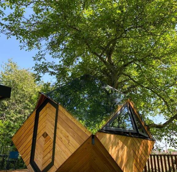 Номер Стандарт с Террасой, La Réserve De L Aube   Hébergements Insolites Luxe Et Design