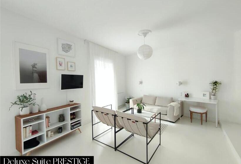 Люкс Повышенной Комфортности, Le Prince   Maison D Hôtes