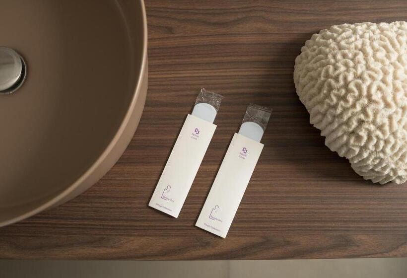 غرفة قياسية سرير كينج, Marezè