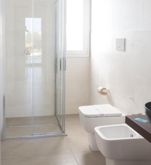 غرفة قياسية رباعية, Marezè