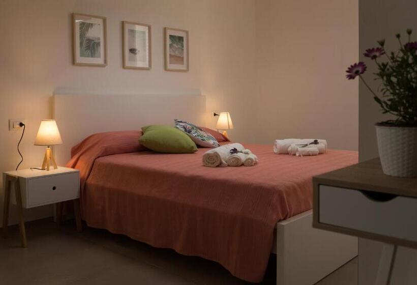 غرفة قياسية سرير كينج, Marezè