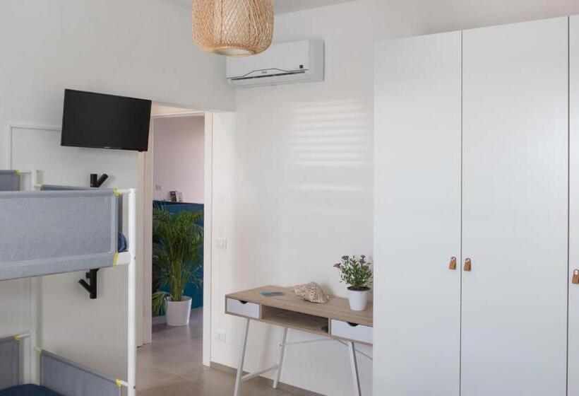 غرفة قياسية رباعية, Marezè