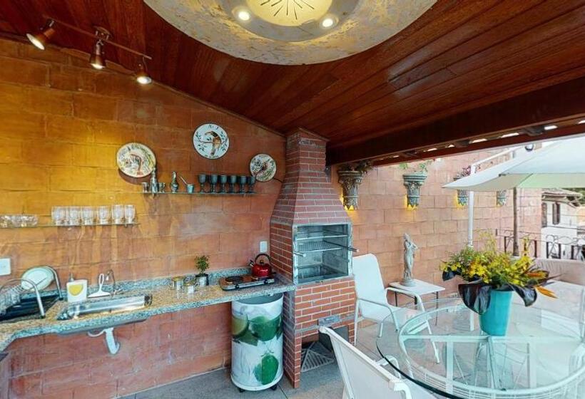 سوئیت پرزیدنت, Pousada Quatro Estações