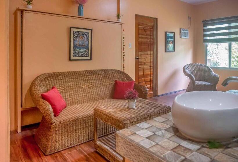 Deluxe Room Mountain View, Blue Moon Guesthouse