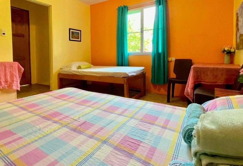 اتاق استاندارد, Blue Moon Guesthouse