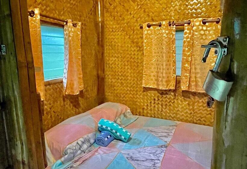 اتاق اکونومی, Blue Moon Guesthouse