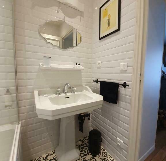 スタンダードルーム, Chez Pépé Merle Chambres D Hôtes Au Cœur De Paris