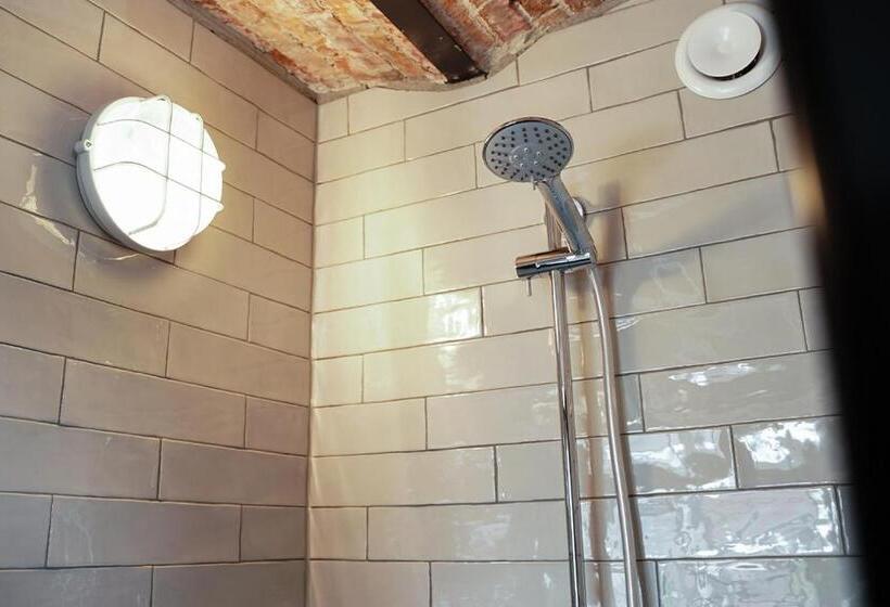 Ekonomiskt Rum, Boetiekhotel Ons Oude Raadhuis Digitaal Inchecken Via Sms En Mail