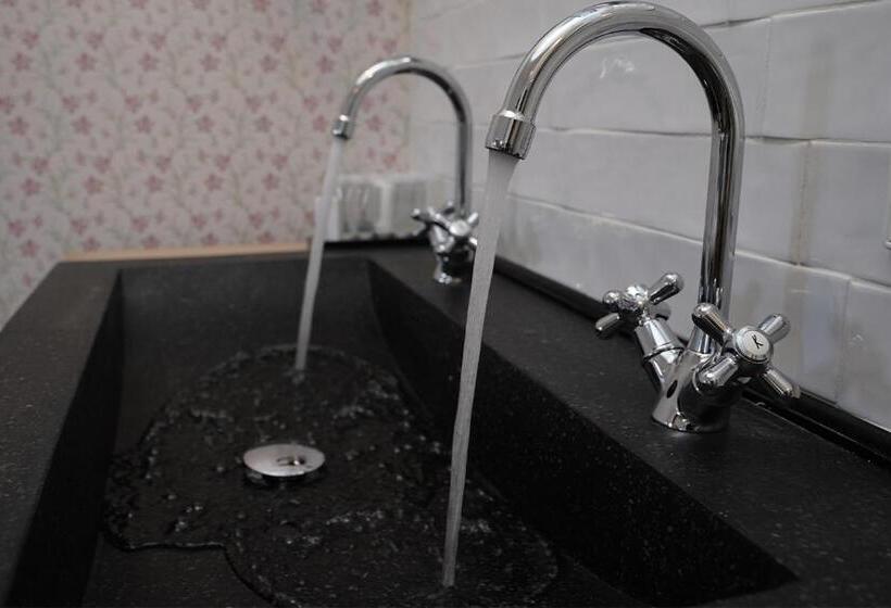 חדר משפחתי דלוקס, Boetiekhotel Ons Oude Raadhuis Digitaal Inchecken Via Sms En Mail