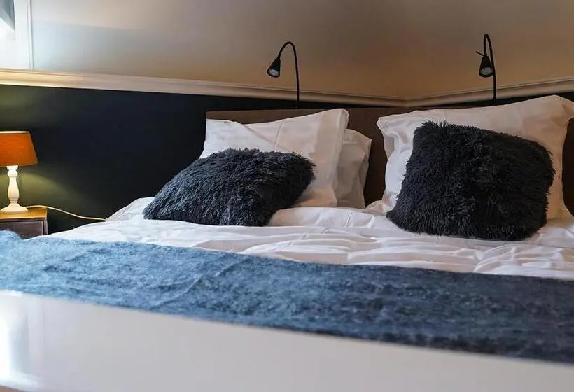 デラックススイート, Boetiekhotel Ons Oude Raadhuis   Digitaal Inchecken Via Sms En Mail