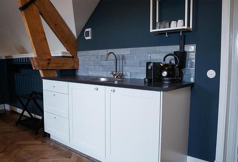 סוויטה דלוקס, Boetiekhotel Ons Oude Raadhuis Digitaal Inchecken Via Sms En Mail