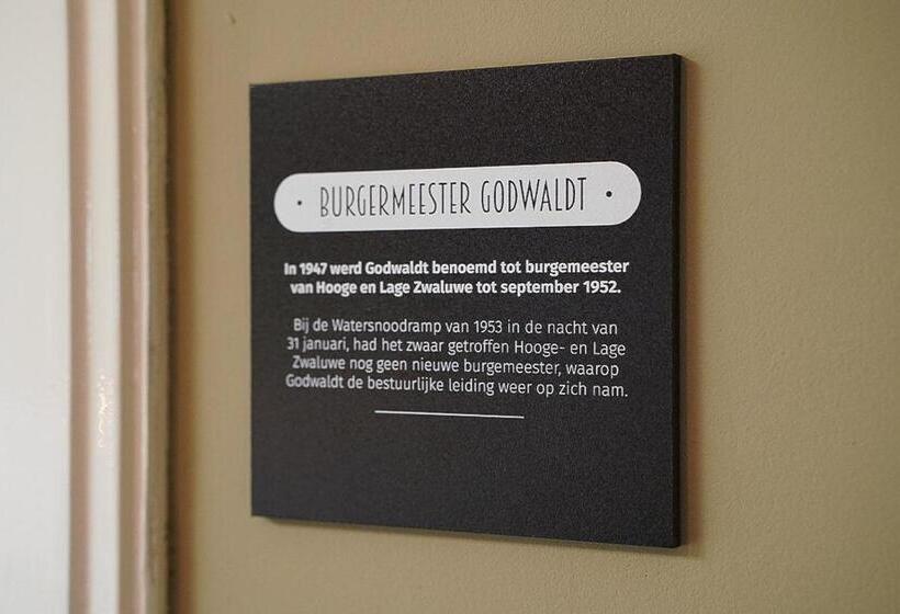 סוויטה דלוקס, Boetiekhotel Ons Oude Raadhuis Digitaal Inchecken Via Sms En Mail