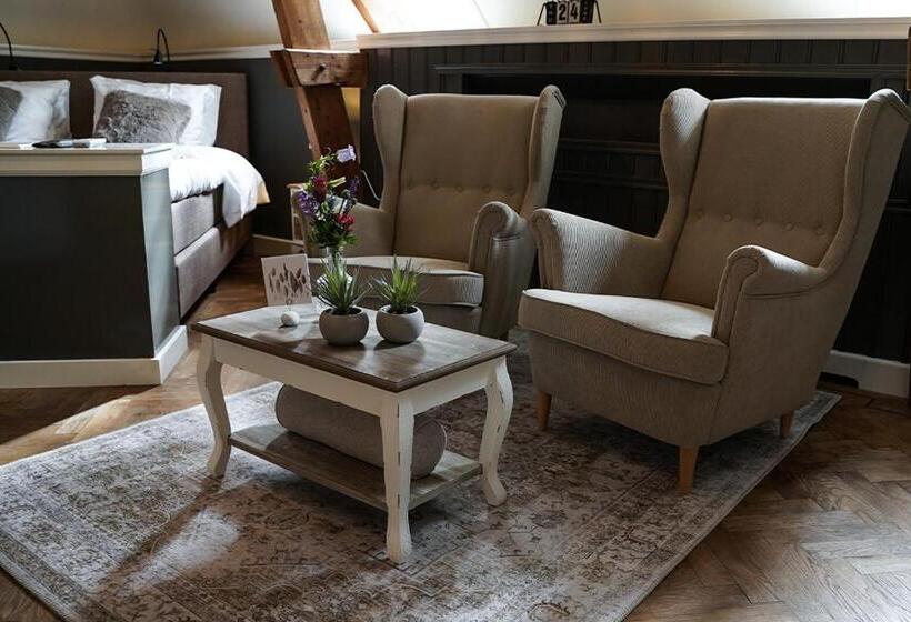 סוויטה דלוקס, Boetiekhotel Ons Oude Raadhuis Digitaal Inchecken Via Sms En Mail