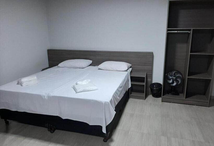 Quarto Economy, Rof