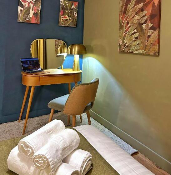 标准间带游泳池, A Villa Di Rutali