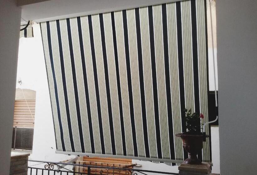 סטודיו משפחתי, Case Vacanza Da Marco&mary