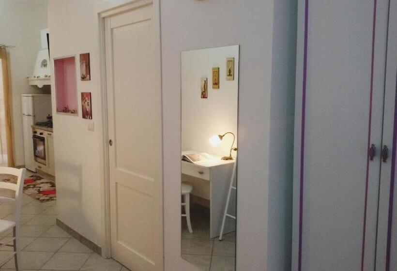 סטודיו משפחתי, Case Vacanza Da Marco&mary