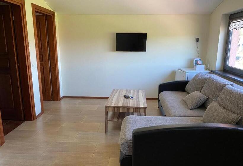 اتاق استاندارد چهار تخته, Guest House Atostogana