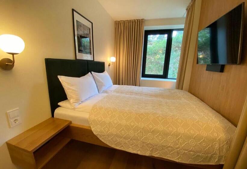 استودیوی استاندارد, Sirena