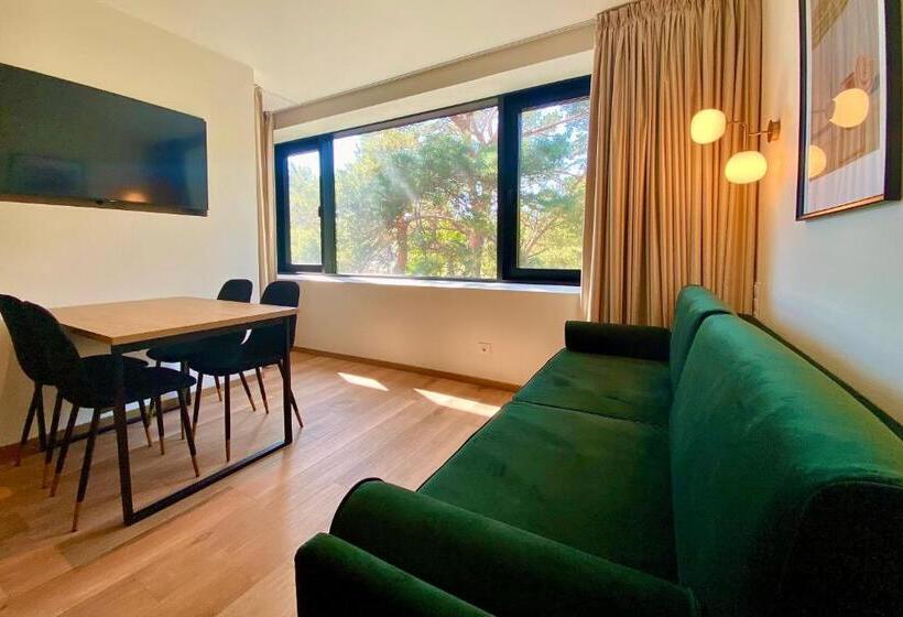 استودیوی استاندارد, Sirena