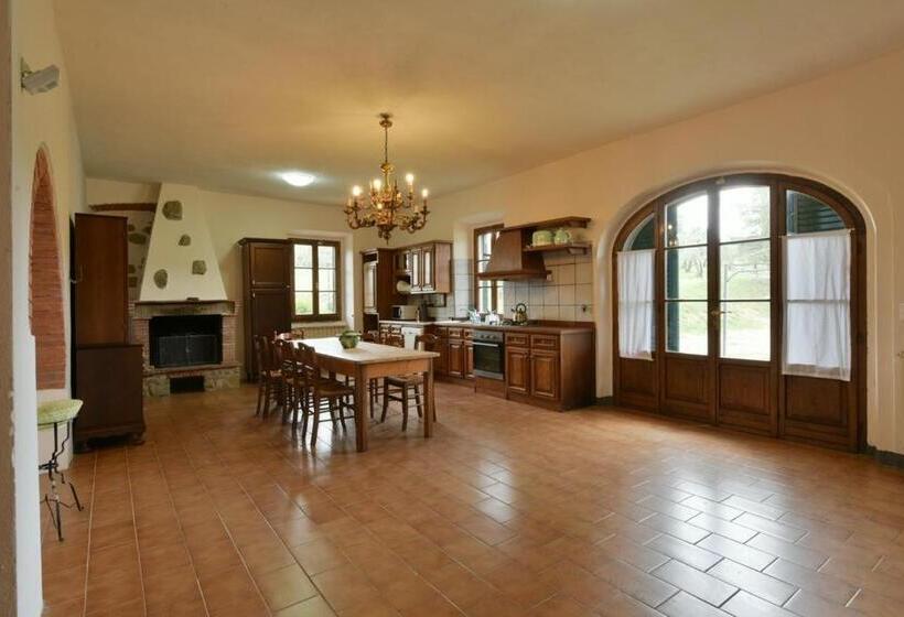 プールの見える1ベッドルームアパートメント, Agriturismo I Poggilunghi