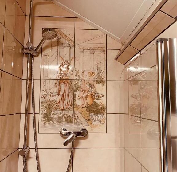 חדר דחוקס עם מיטת קינג, B&b Prachtig Allemachtig