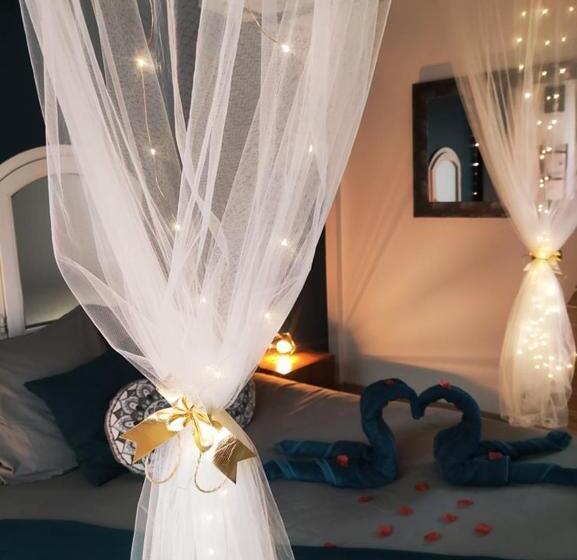 バスタブ付きスタンダードルーム, A L Orée Des Pins   Gite Et Spa De 30 M2  Home Cinéma Et Massage En Sup