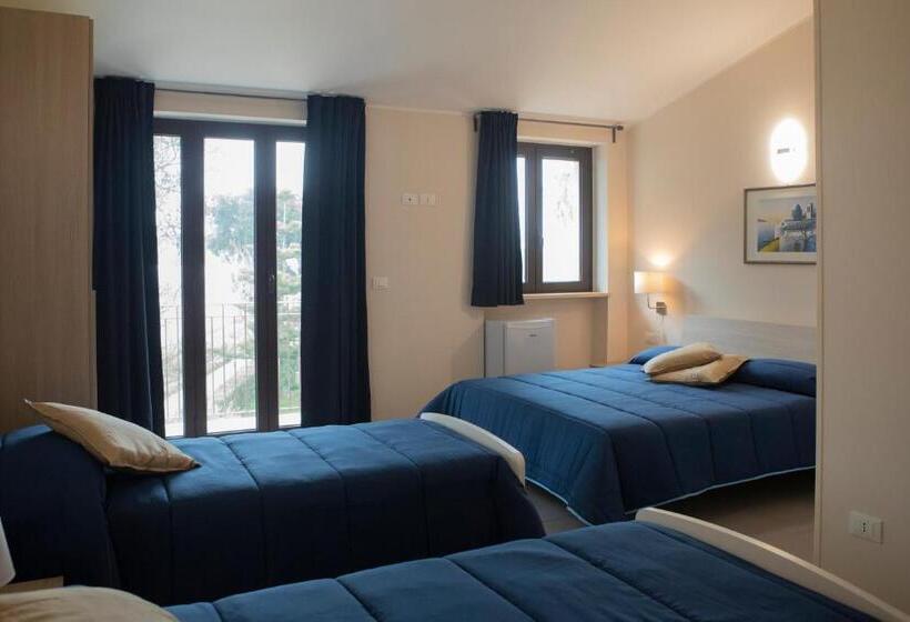 四人标准间, Un Passo Dal Mare   Guest House