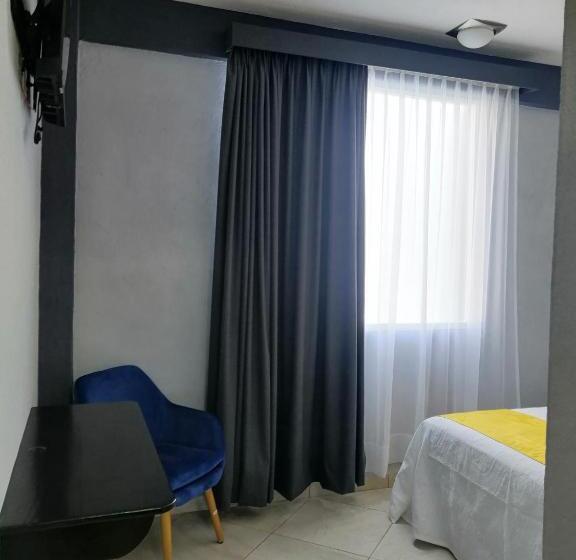 اتاق لوکس, Habitaciones Del Pacifico