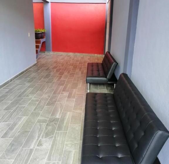 اتاق لوکس, Habitaciones Del Pacifico