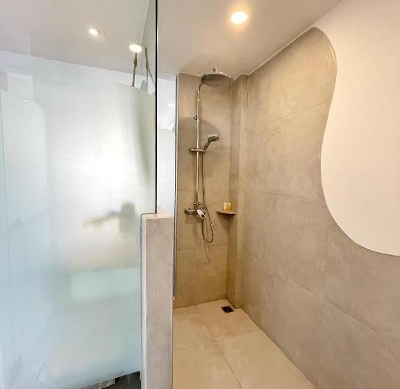 Номер Deluxe Кровать Кинг, Khaiyyara Jimbaran Bali