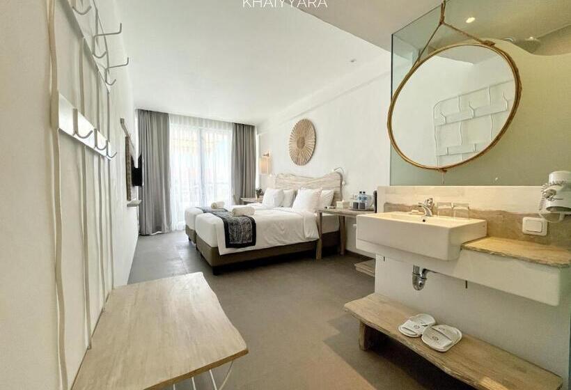 Quarto Deluxe Cama King, Khaiyyara Jimbaran Bali