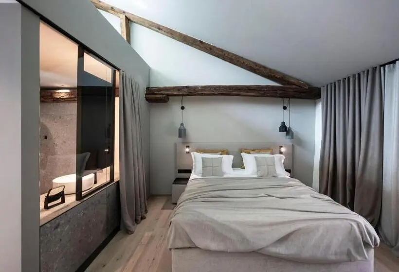 Deluxe-huone, Monastero Arx Vivendi