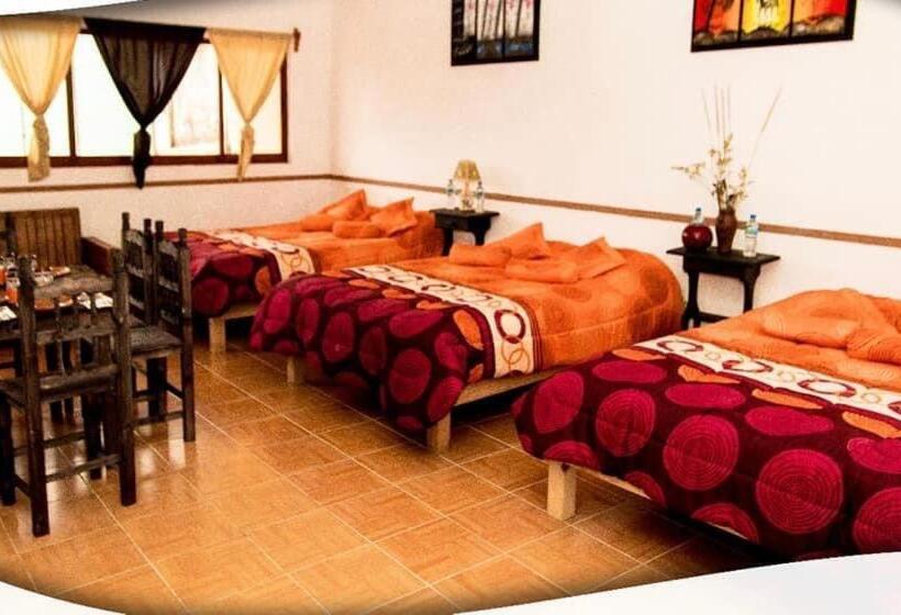 Klassiskt Fyrbäddsrum, Posada Acaxiloco