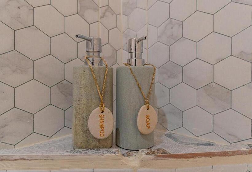 חדר סטנדרט נוף לגינה, Despacito Loft & Lounge