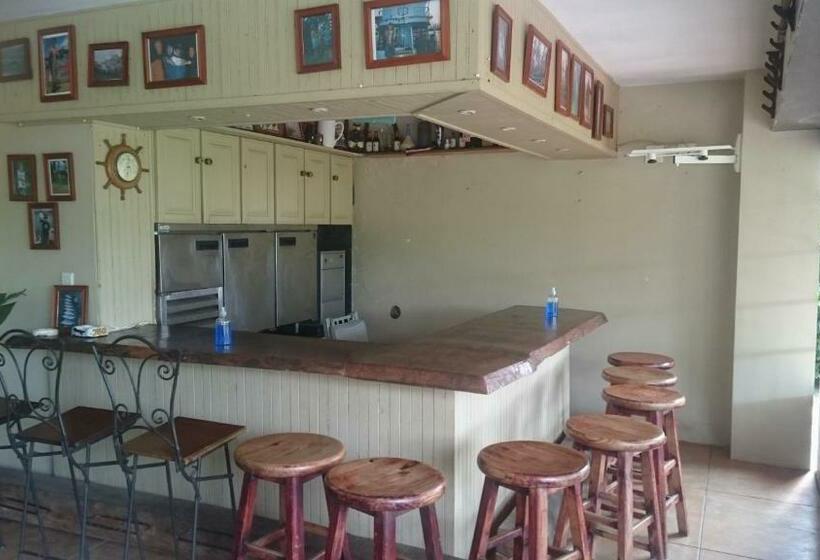 חדר דלוקס עם מרפסת נוף לים, Lagoon Beach House