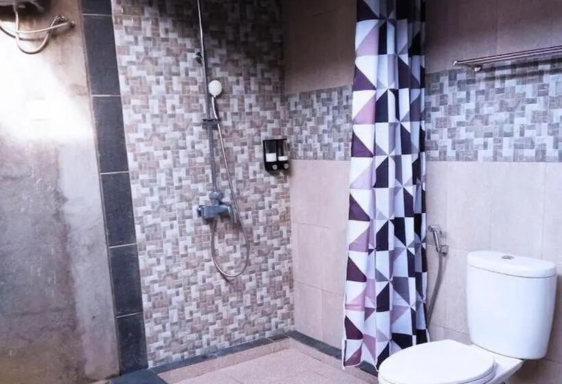 デラックスルーム, Tamiu Guesthouse At Desa Wisata Keramas Near Keramas Surf Beach