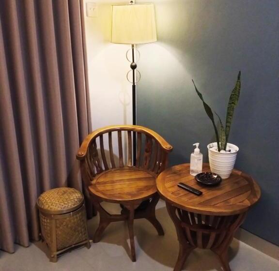 豪华房间, Tamiu Guesthouse At Desa Wisata Keramas Near Keramas Surf Beach