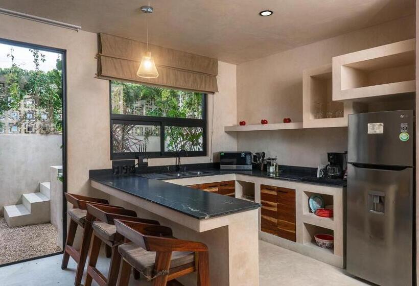 Suíte com Piscina, Ujo Condo Boutique