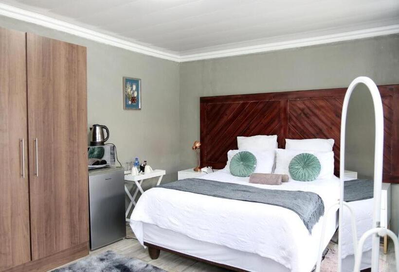 Номер Deluxe, Charis View Guest House