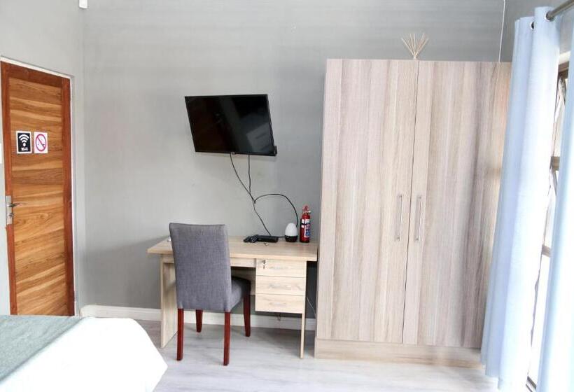 Номер Deluxe, Charis View Guest House