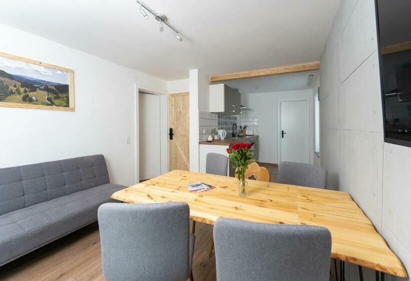 Апартаменты 2 Спальни, Black Forest Dream Apartments