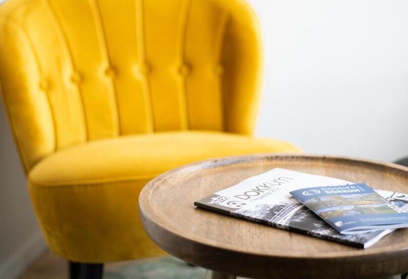 스탠다드 룸 킹사이즈 침대, Van Der Meer