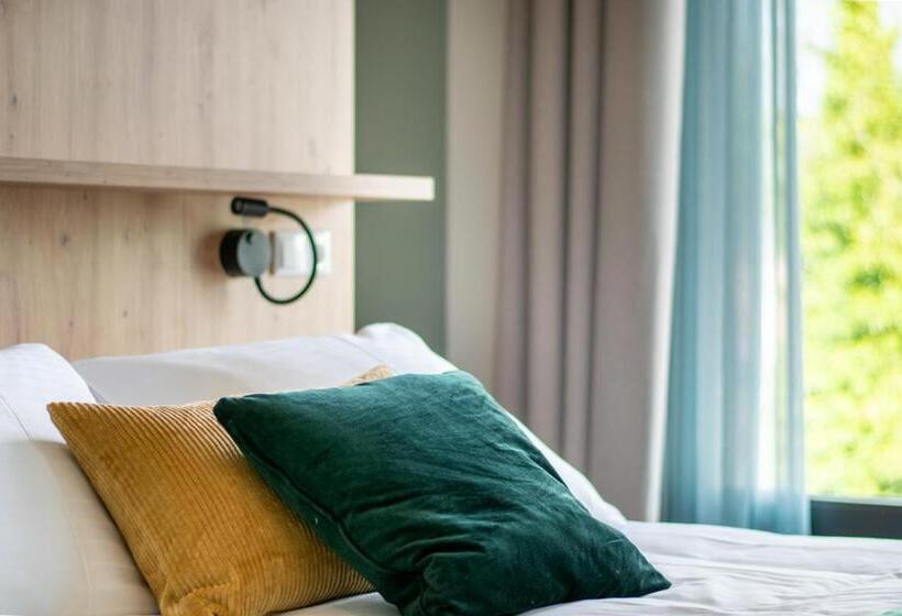 스탠다드 룸 킹사이즈 침대, Van Der Meer